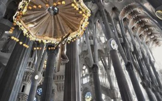 Gaudí and the Sagrada Familia in Barcelona. Art, science and spirituality